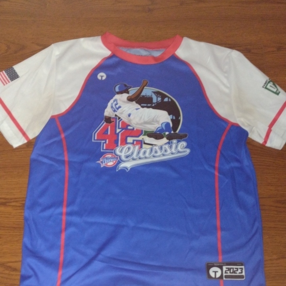 3/$15 Kids Classic Blue and White Baseball Jersey